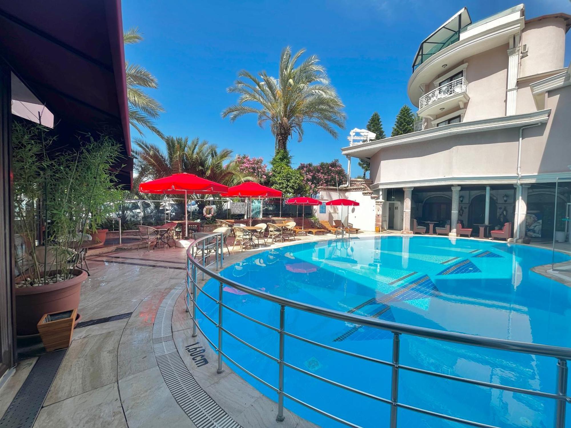 Ata Park Hotel Fethiye Zewnętrze zdjęcie