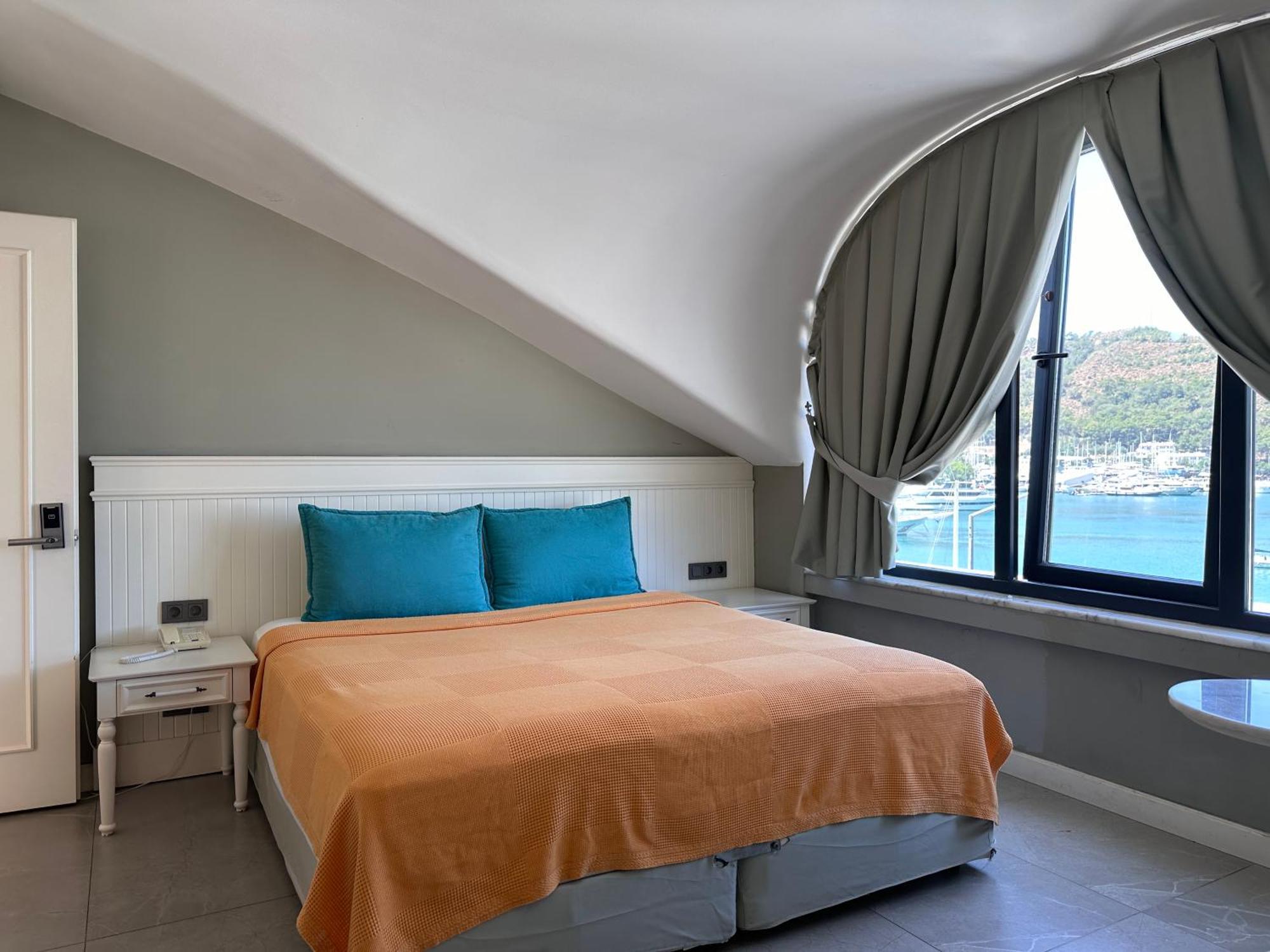 Ata Park Hotel Fethiye Zewnętrze zdjęcie