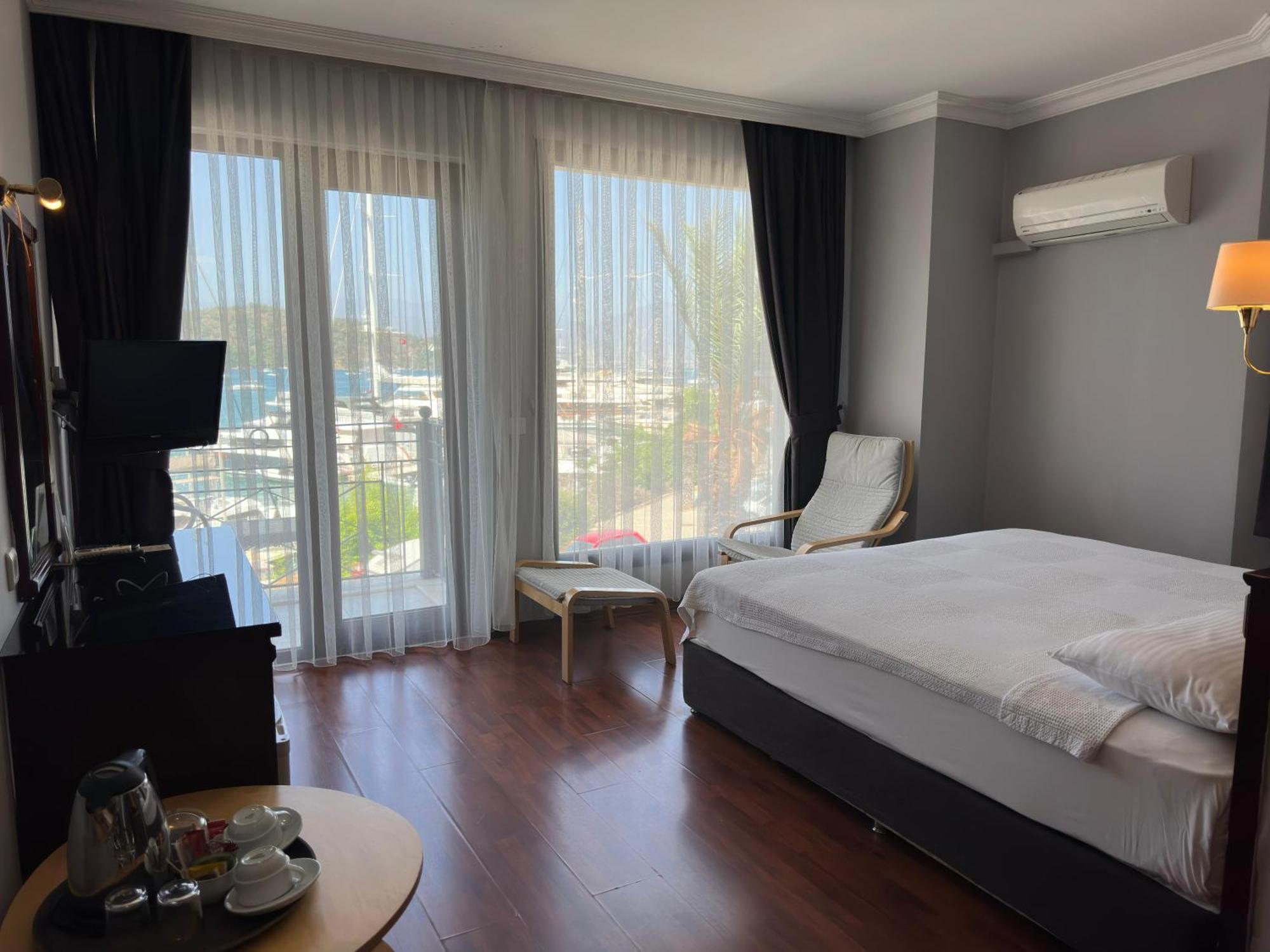 Ata Park Hotel Fethiye Zewnętrze zdjęcie